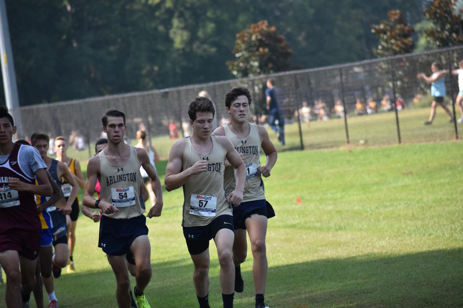 Cross Country Team Sweeps Weekend Race