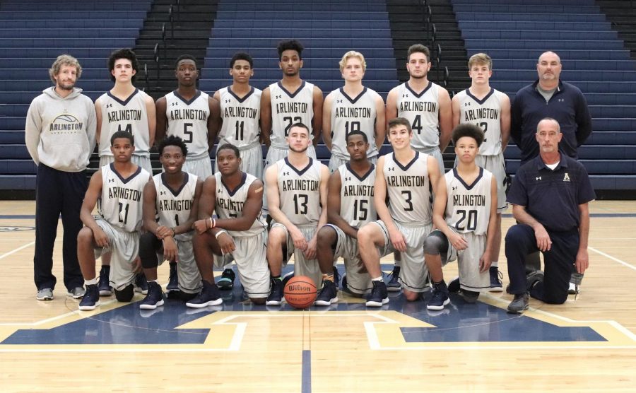 Varsity boys basketball team picture